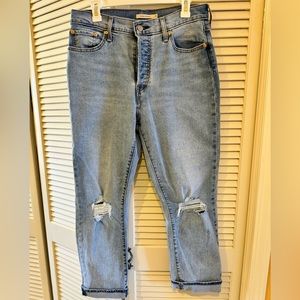 Levi’s Wedgie Straight Jean